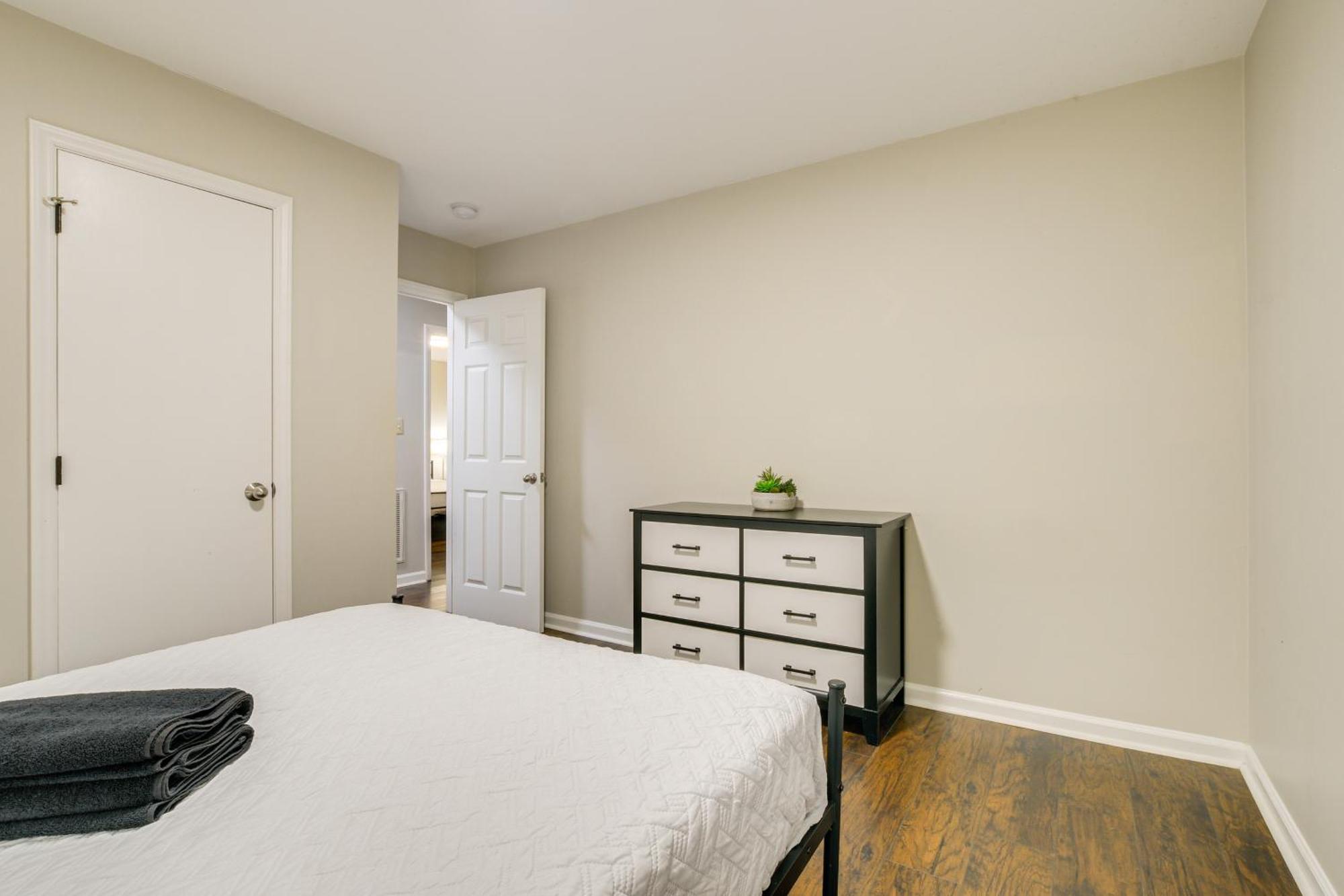 Serene Family Home With Deck In Knightdale! Eksteriør bilde