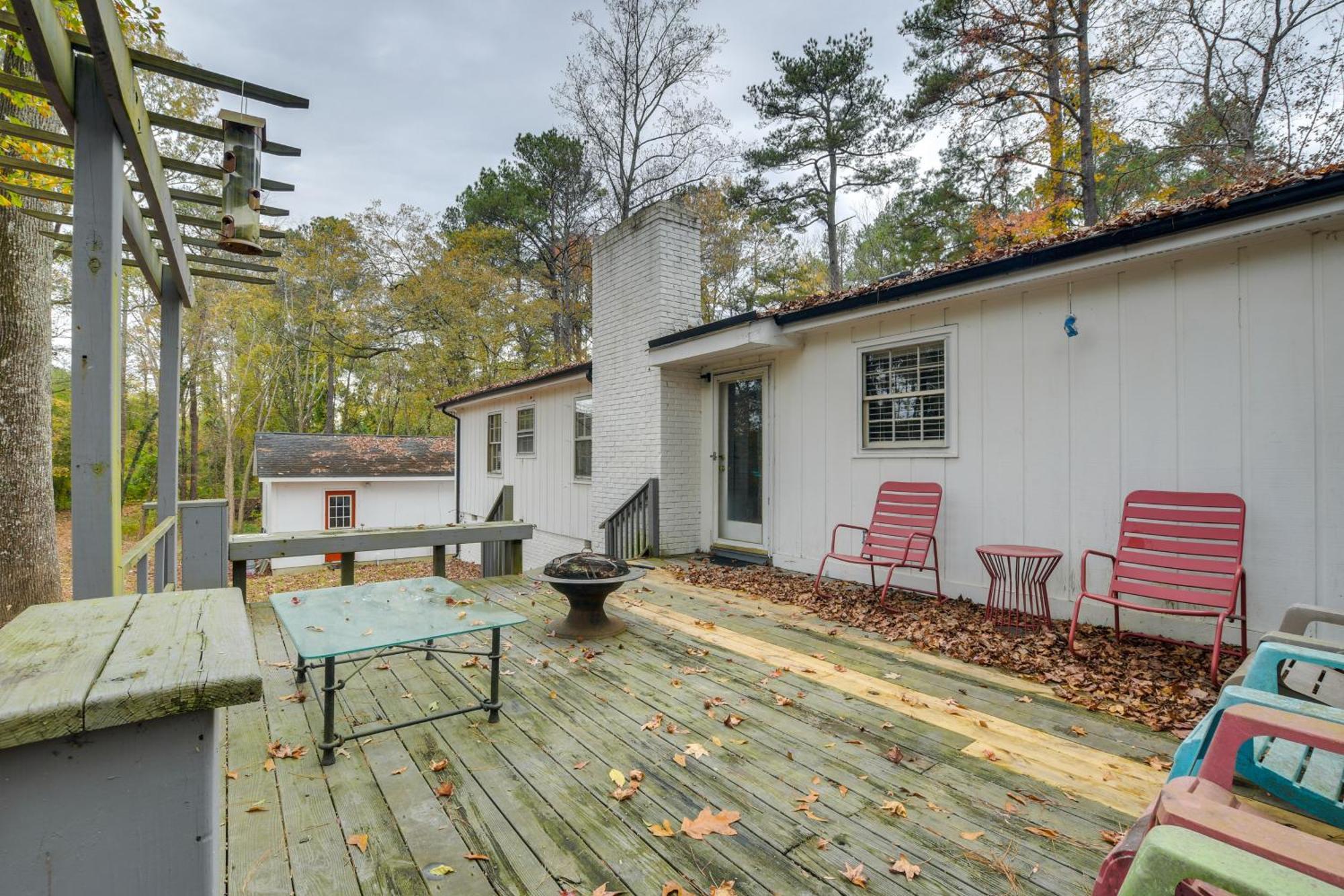 Serene Family Home With Deck In Knightdale! Eksteriør bilde