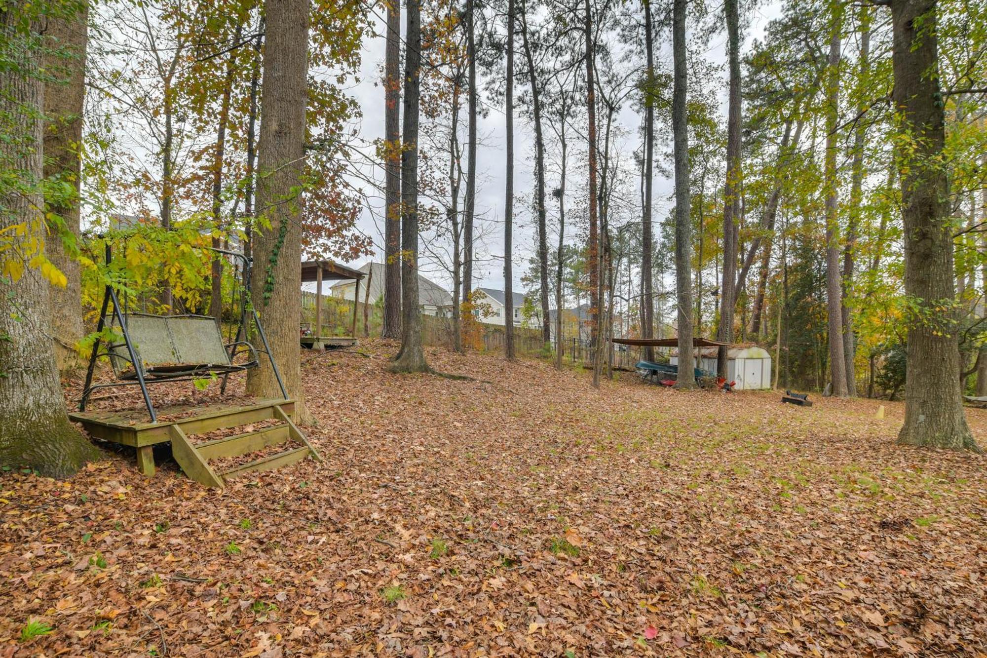 Serene Family Home With Deck In Knightdale! Eksteriør bilde