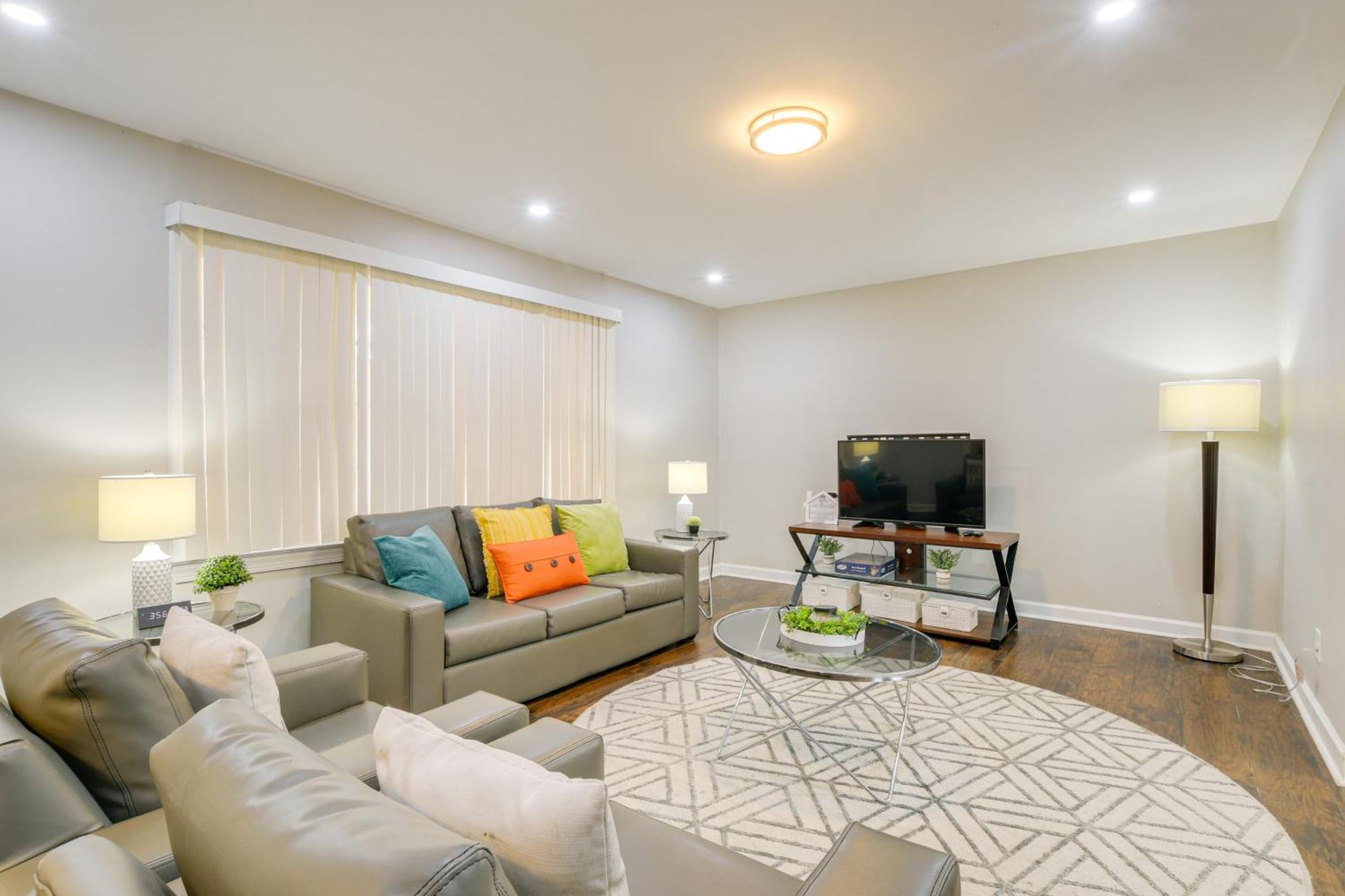 Serene Family Home With Deck In Knightdale! Eksteriør bilde