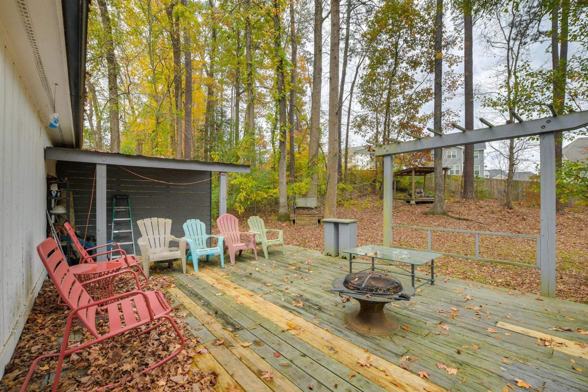 Serene Family Home With Deck In Knightdale! Eksteriør bilde